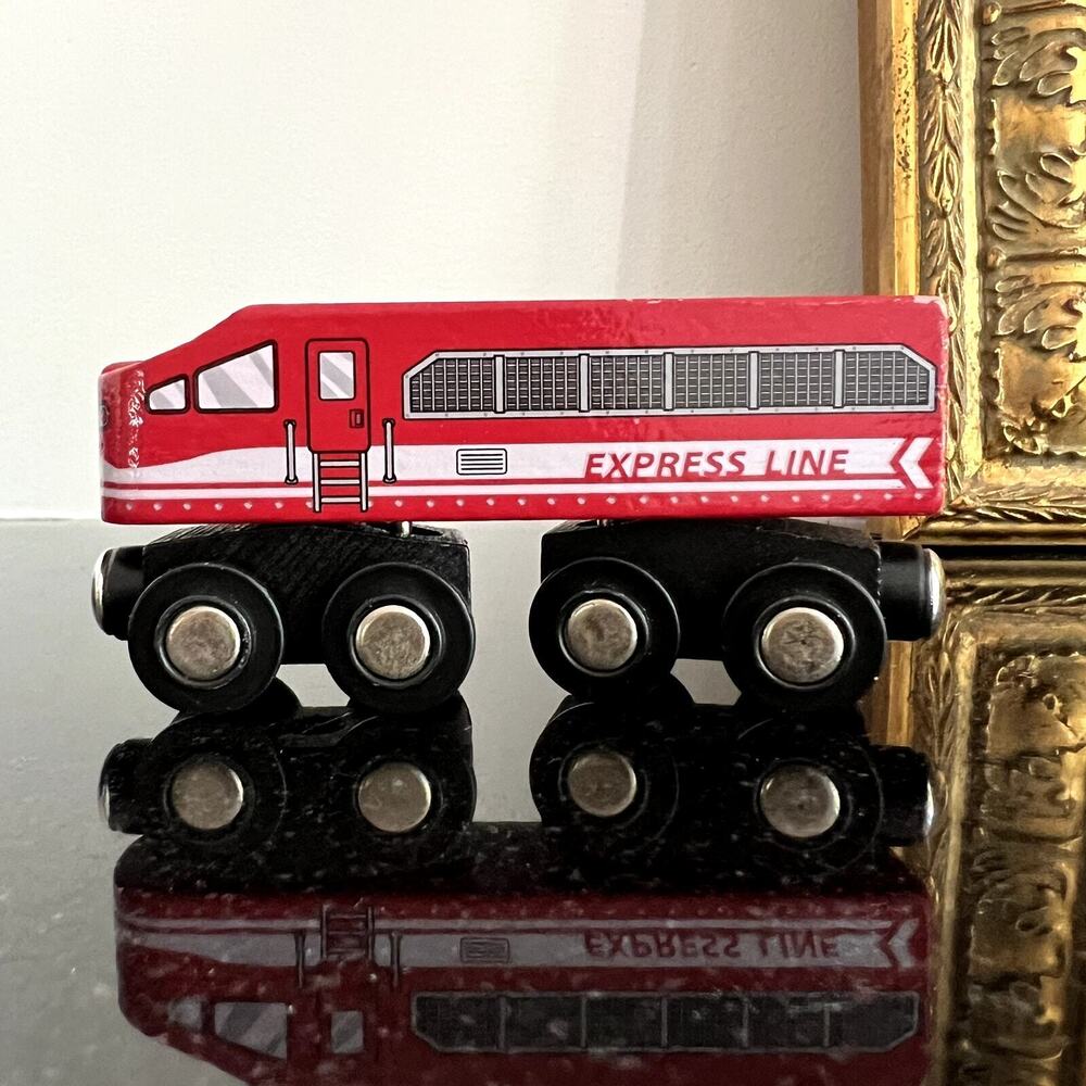 Lot of 4 Wooden Train Set Maison Joseph Battat Painted Magnetic Vintage - Picture 3 of 6